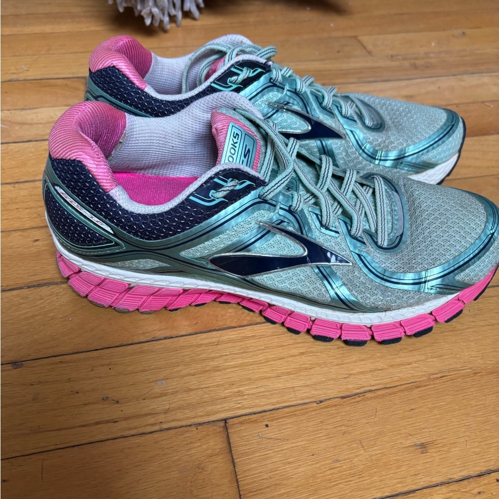 Brooks Women's GTS 16 Edition Running Shoes - Teal and Pink